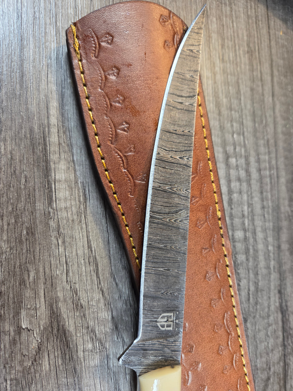 8" blade Damascus checkerboard handle